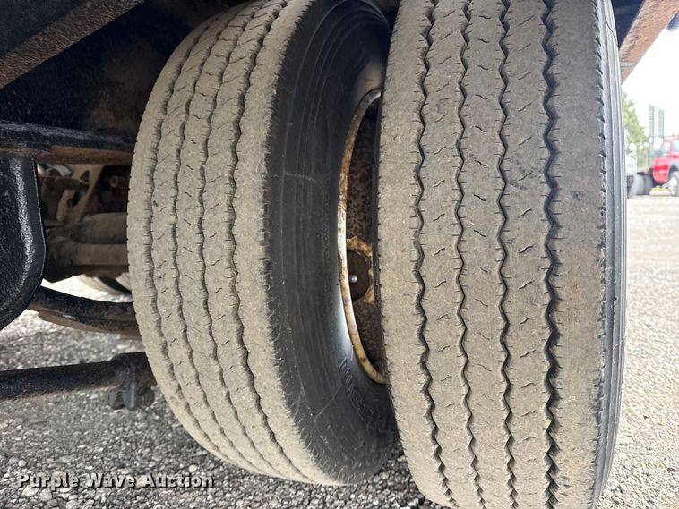 image for item EG2015 2009 Towmaster T-40 equipment trailer