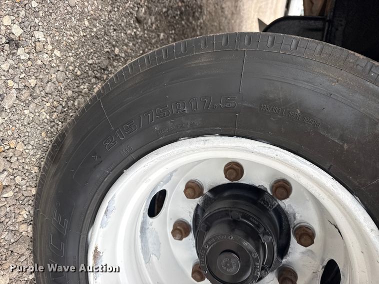 image for item EG2015 2009 Towmaster T-40 equipment trailer