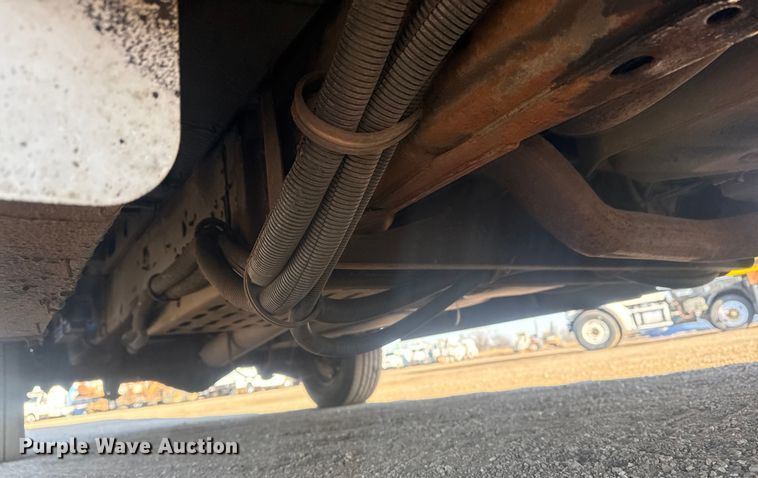 image for item EG2042 2007 Chevrolet Express bus