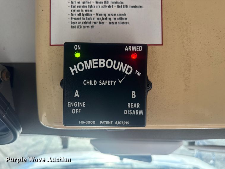 image for item EG2042 2007 Chevrolet Express bus