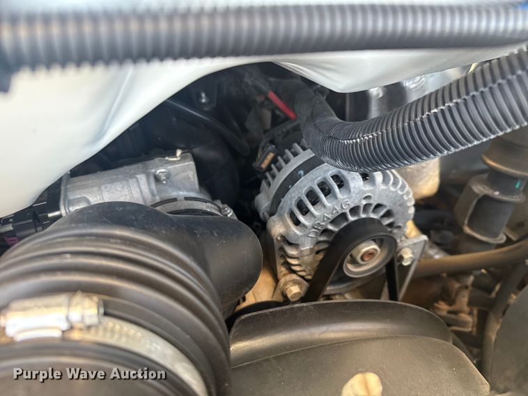 image for item EG2042 2007 Chevrolet Express bus