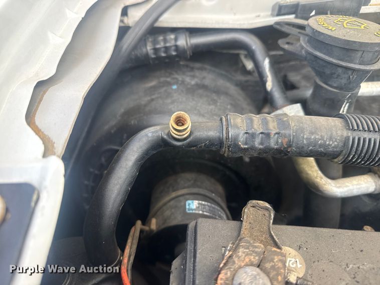 image for item EG2074 2009 Ford E450 Super Duty shuttle bus