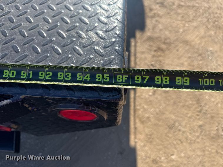 image for item EG2080 2019 Chevrolet 5500HD flatbed truck