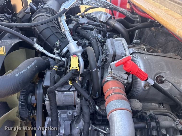 image for item EG2080 2019 Chevrolet 5500HD flatbed truck