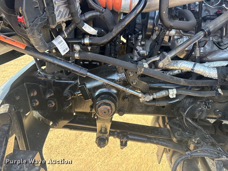 image for item EG2080 2019 Chevrolet 5500HD flatbed truck