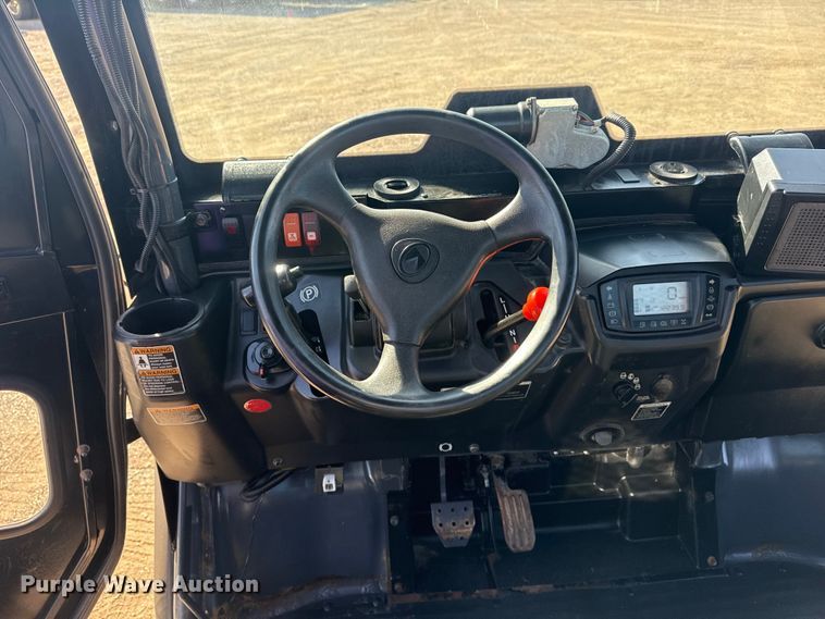 image for item EG2081 Kubota RTV-X900 utility vehicle