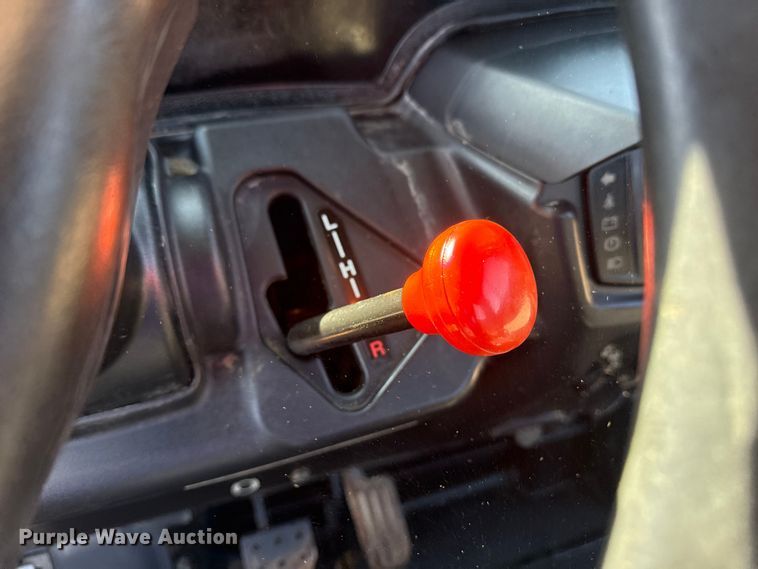 image for item EG2081 Kubota RTV-X900 utility vehicle