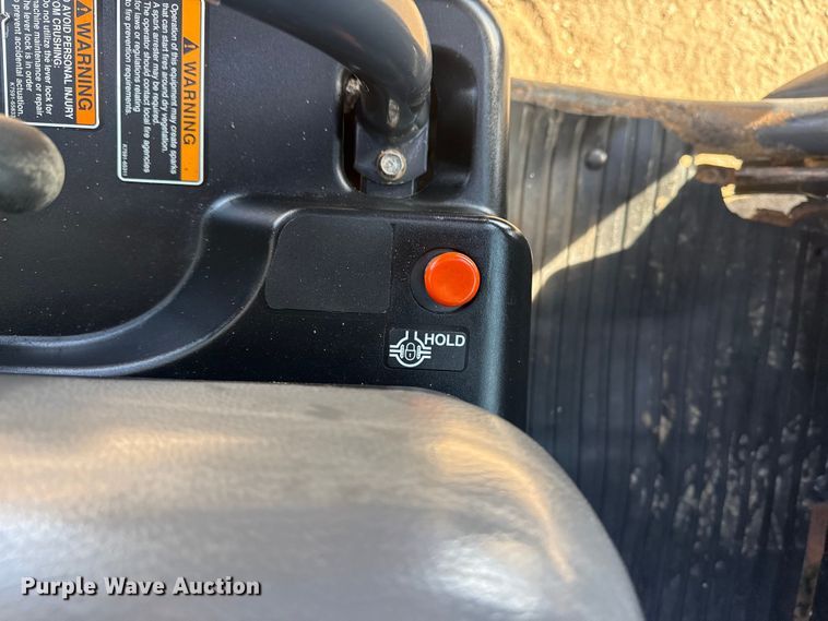 image for item EG2081 Kubota RTV-X900 utility vehicle