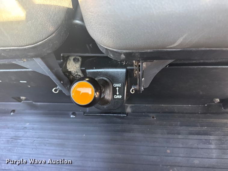 image for item EG2081 Kubota RTV-X900 utility vehicle