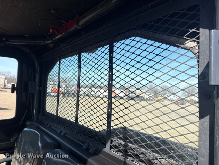 image for item EG2081 Kubota RTV-X900 utility vehicle