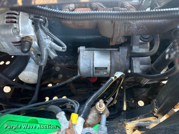 image for item EG2081 Kubota RTV-X900 utility vehicle