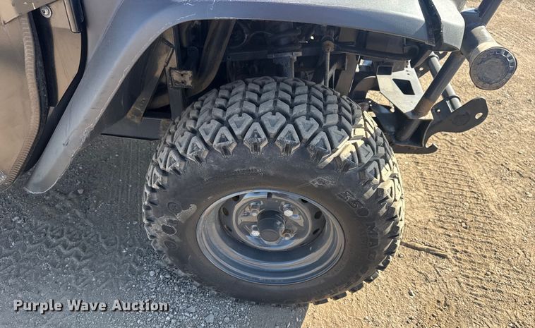 image for item EG2081 Kubota RTV-X900 utility vehicle