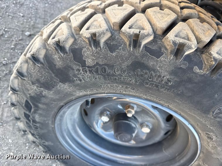 image for item EG2081 Kubota RTV-X900 utility vehicle