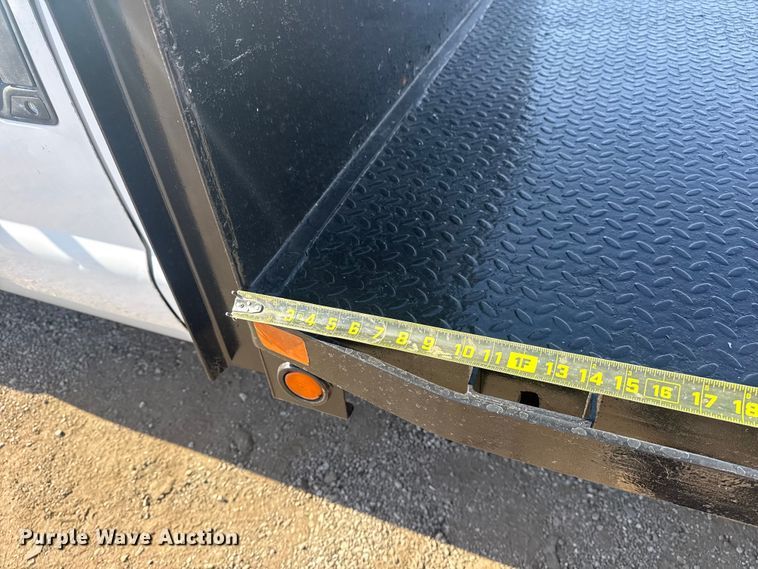 image for item EG2082 2006 Ford F350 Super Duty flatbed pickup truck