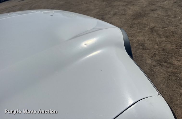 image for item EG2082 2006 Ford F350 Super Duty flatbed pickup truck