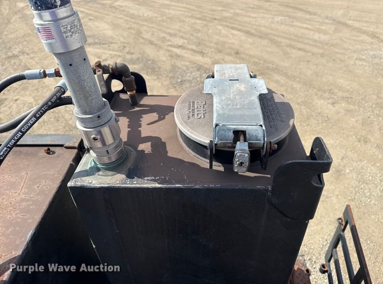 image for item EG2086 2017 International 4300 flatbed truck