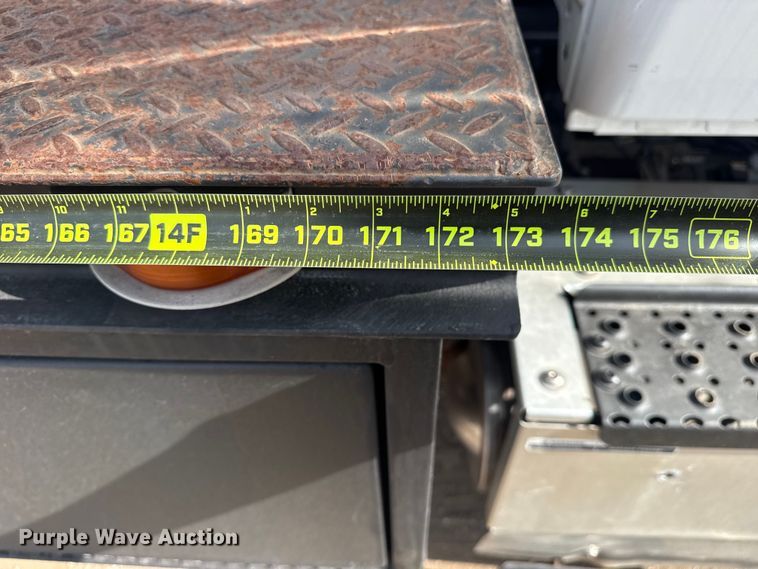 image for item EG2086 2017 International 4300 flatbed truck