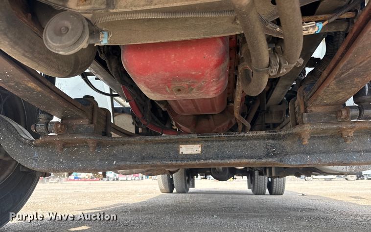 image for item EG2086 2017 International 4300 flatbed truck