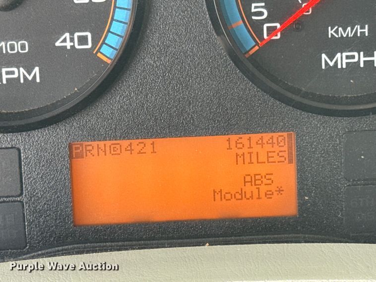 image for item EG2086 2017 International 4300 flatbed truck