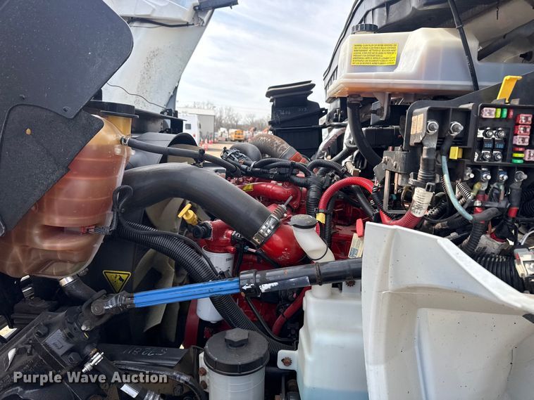 image for item EG2086 2017 International 4300 flatbed truck