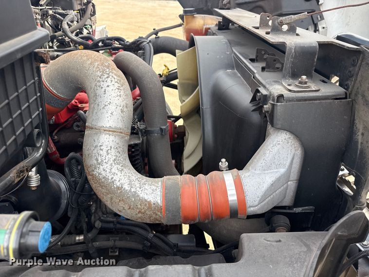 image for item EG2086 2017 International 4300 flatbed truck