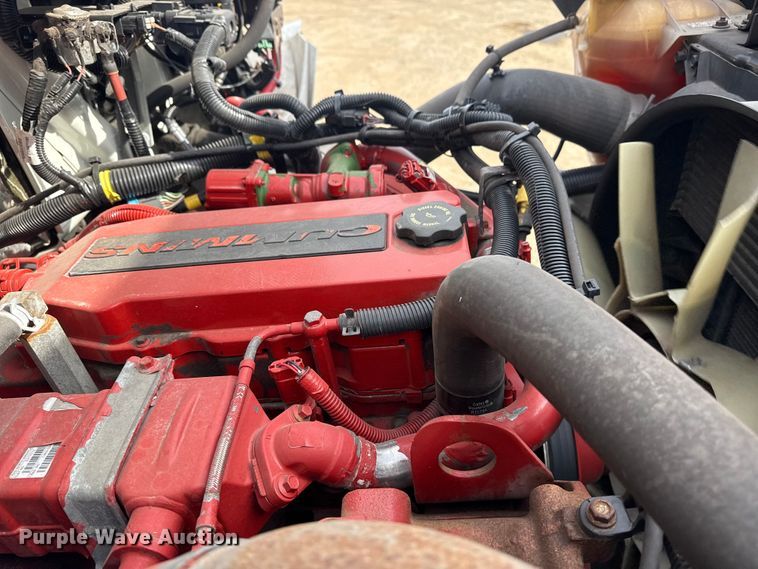 image for item EG2086 2017 International 4300 flatbed truck