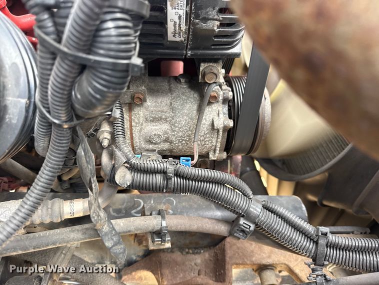 image for item EG2086 2017 International 4300 flatbed truck