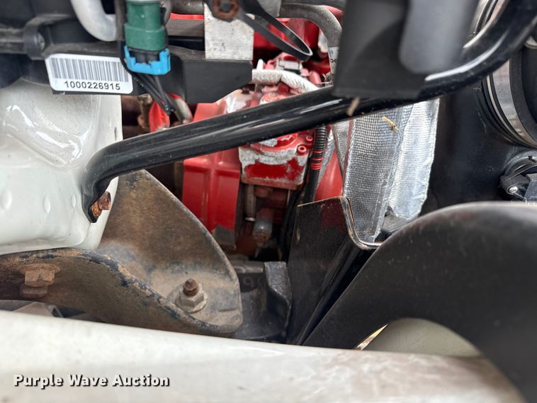 image for item EG2086 2017 International 4300 flatbed truck