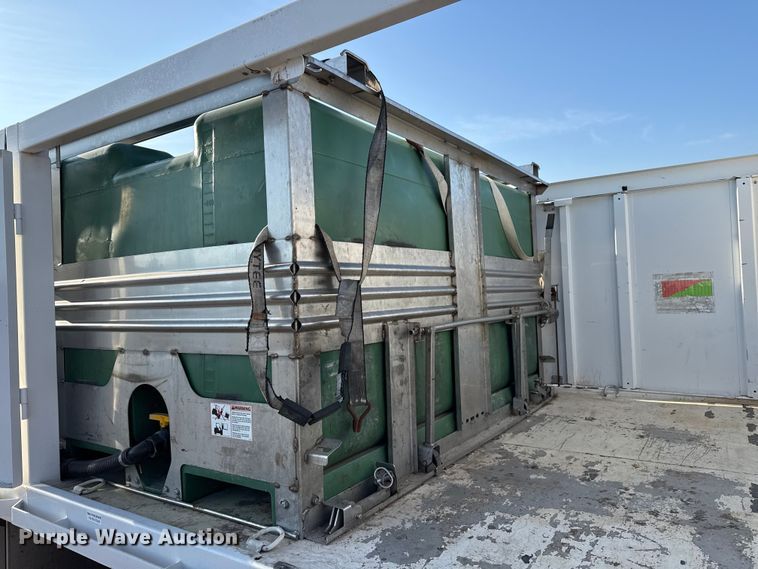 image for item EG2092 2012 Ford F650 Super Duty XL flatbed truck