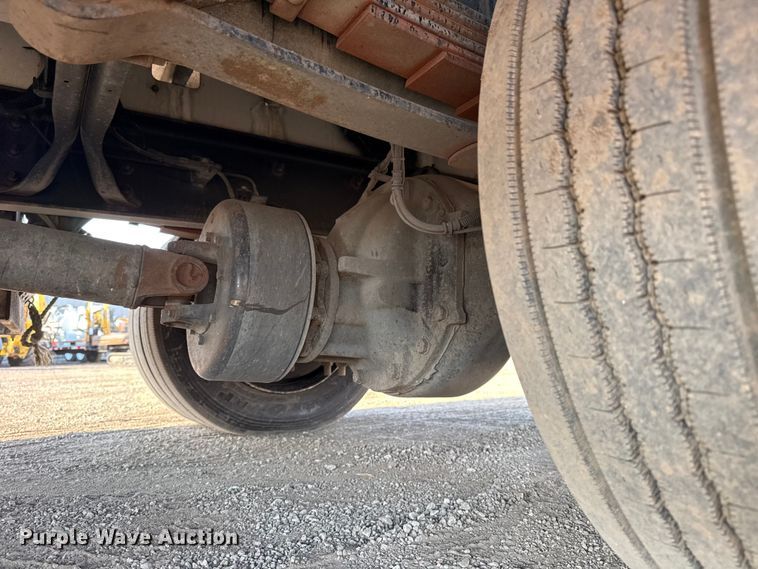 image for item EG2092 2012 Ford F650 Super Duty XL flatbed truck