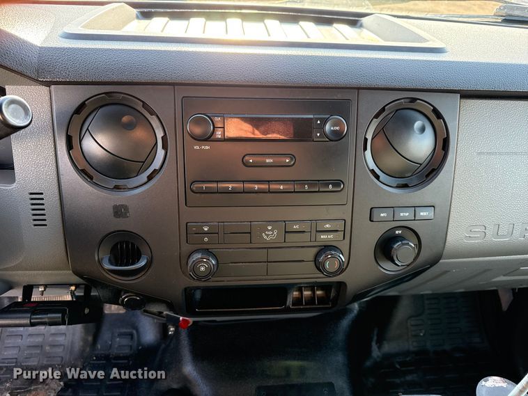 image for item EG2092 2012 Ford F650 Super Duty XL flatbed truck