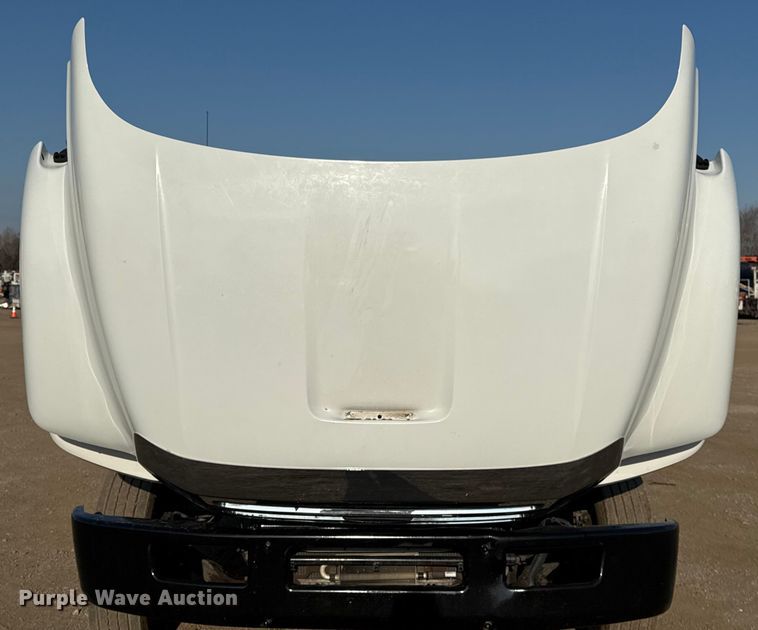 image for item EG2092 2012 Ford F650 Super Duty XL flatbed truck