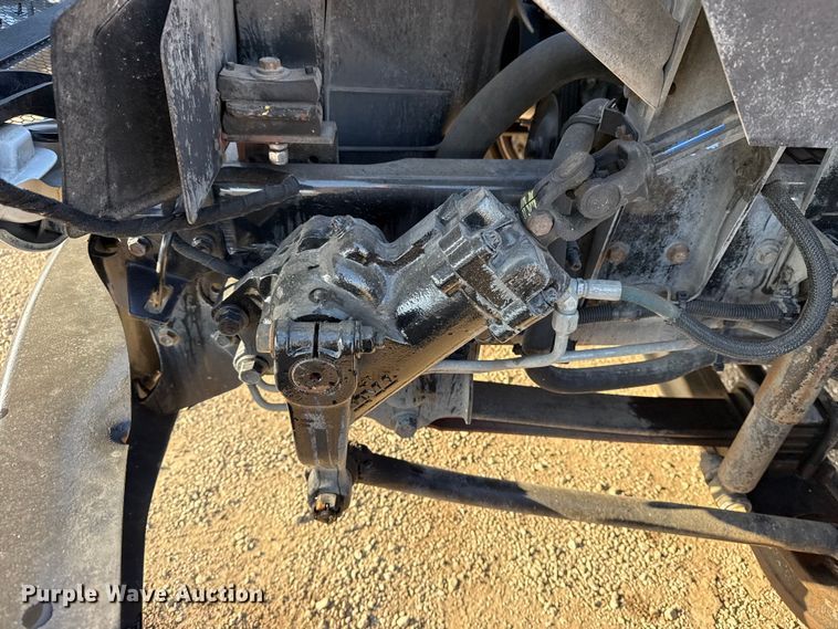 image for item EG2092 2012 Ford F650 Super Duty XL flatbed truck