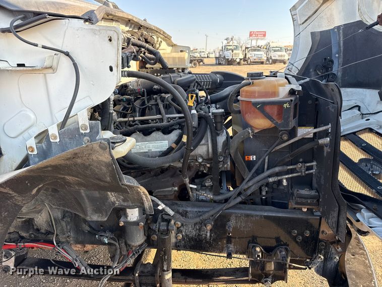 image for item EG2092 2012 Ford F650 Super Duty XL flatbed truck