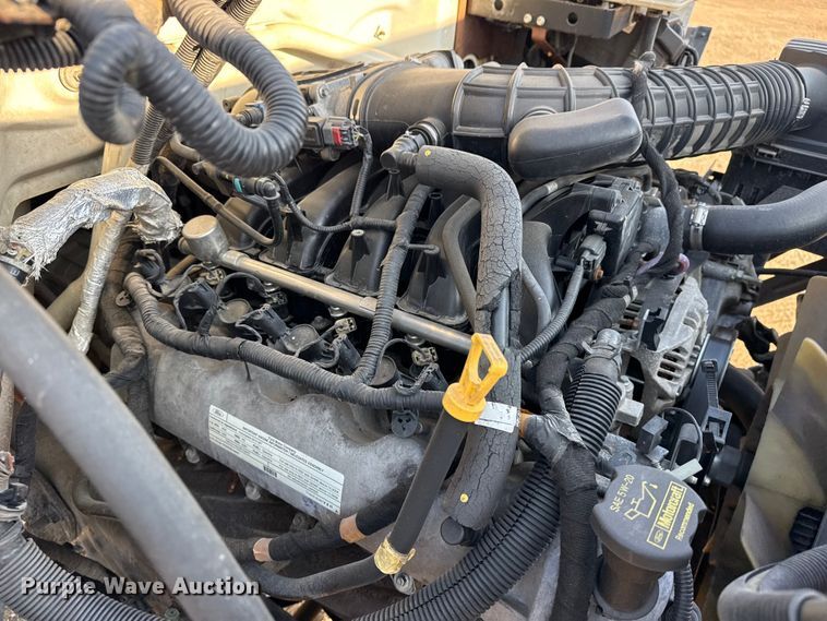 image for item EG2092 2012 Ford F650 Super Duty XL flatbed truck