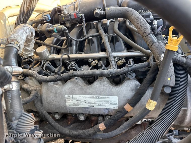 image for item EG2092 2012 Ford F650 Super Duty XL flatbed truck