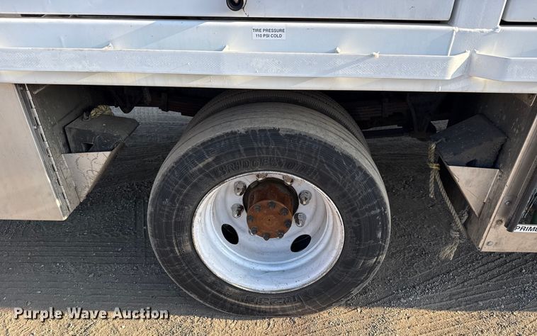 image for item EG2092 2012 Ford F650 Super Duty XL flatbed truck