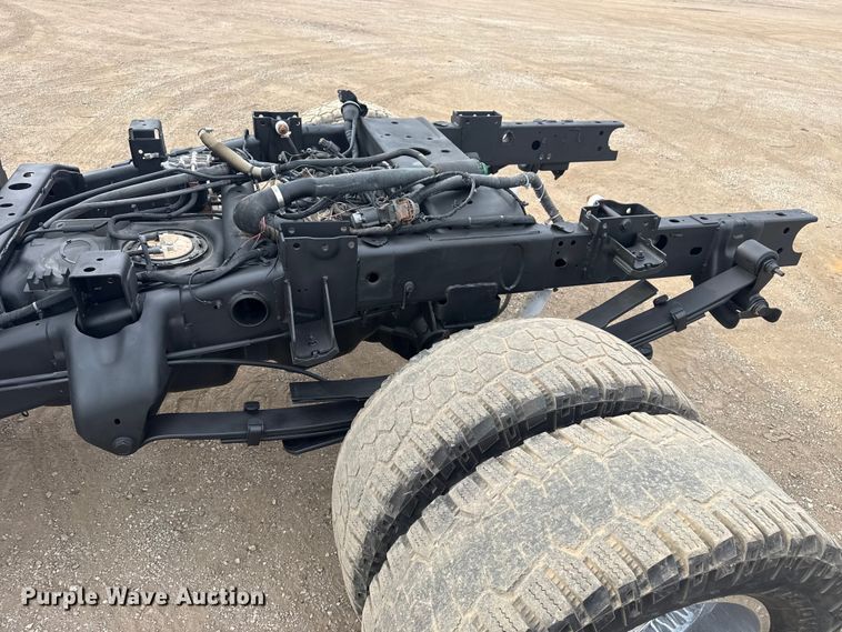 image for item EG2099 2017 RAM 3500HD truck cab and chassis