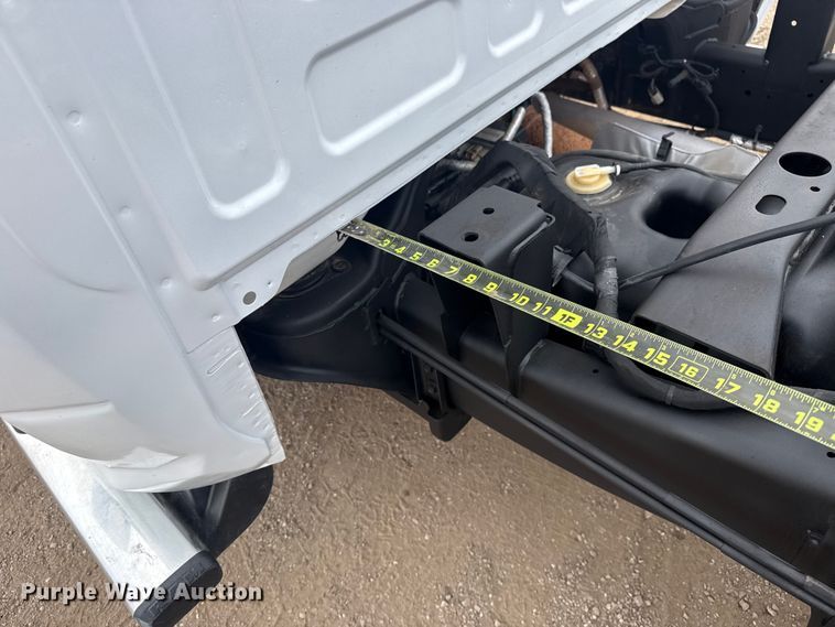 image for item EG2099 2017 RAM 3500HD truck cab and chassis