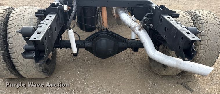 image for item EG2099 2017 RAM 3500HD truck cab and chassis