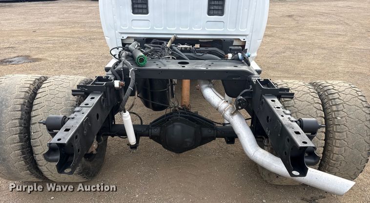 image for item EG2099 2017 RAM 3500HD truck cab and chassis