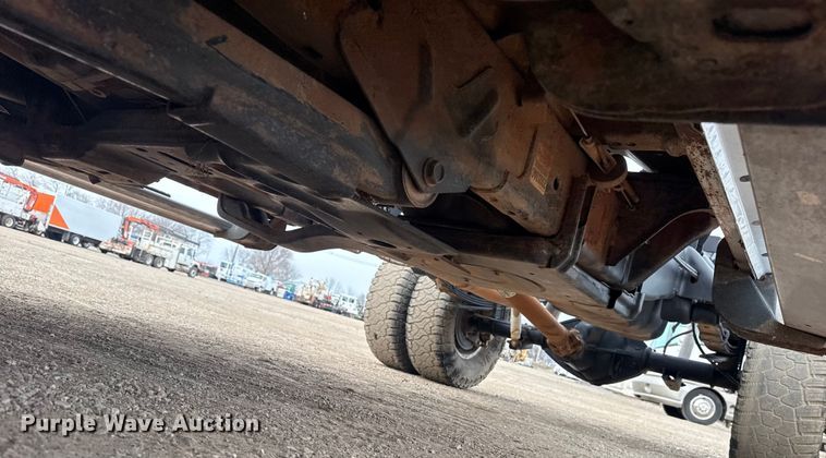 image for item EG2099 2017 RAM 3500HD truck cab and chassis