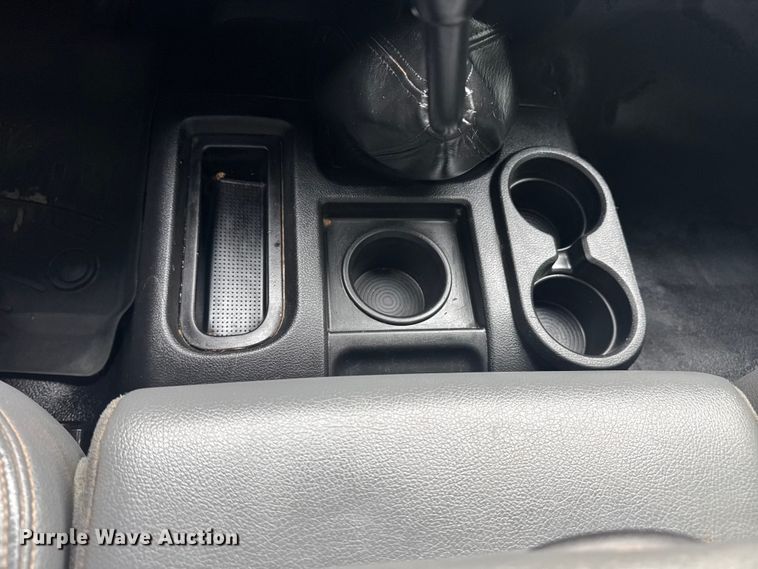 image for item EG2099 2017 RAM 3500HD truck cab and chassis