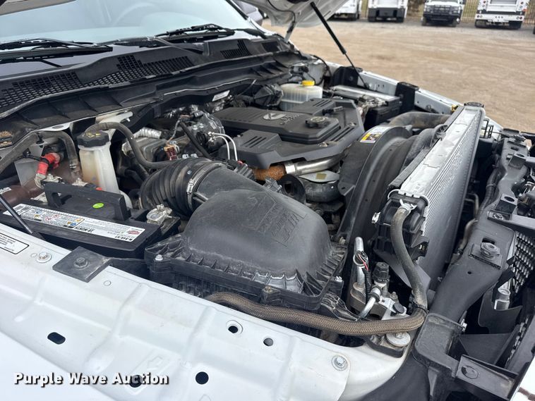 image for item EG2099 2017 RAM 3500HD truck cab and chassis