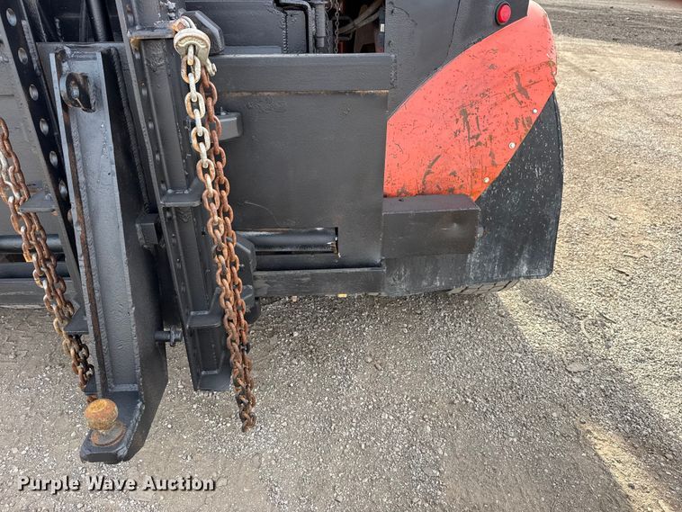 image for item EG2116 2013 Mack CXU612 toter truck