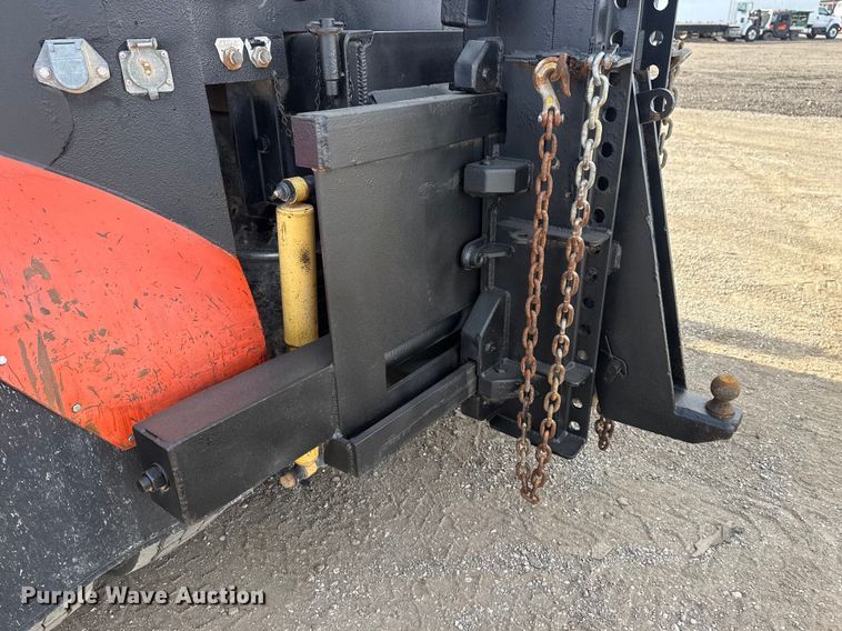 image for item EG2116 2013 Mack CXU612 toter truck