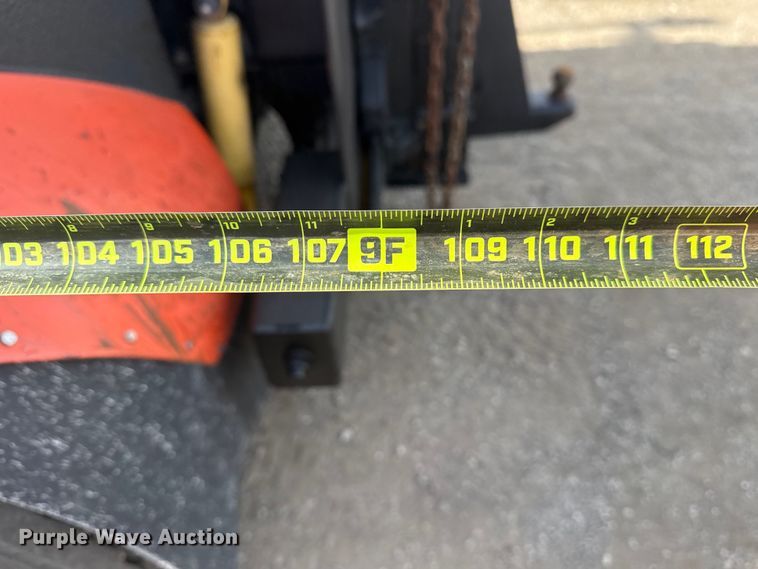 image for item EG2116 2013 Mack CXU612 toter truck