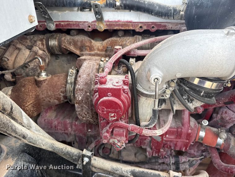 image for item EG2116 2013 Mack CXU612 toter truck