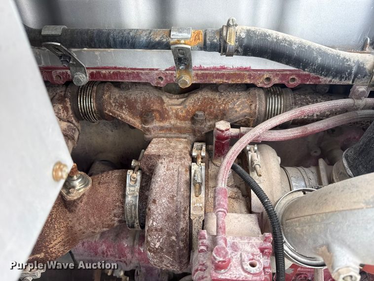 image for item EG2116 2013 Mack CXU612 toter truck