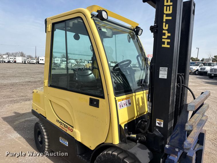 image for item EG2138 Hyster H60FT forklift